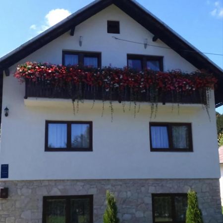 לינה וארוחת בוקר יאזרצה Plitvice House Rosha מראה חיצוני תמונה